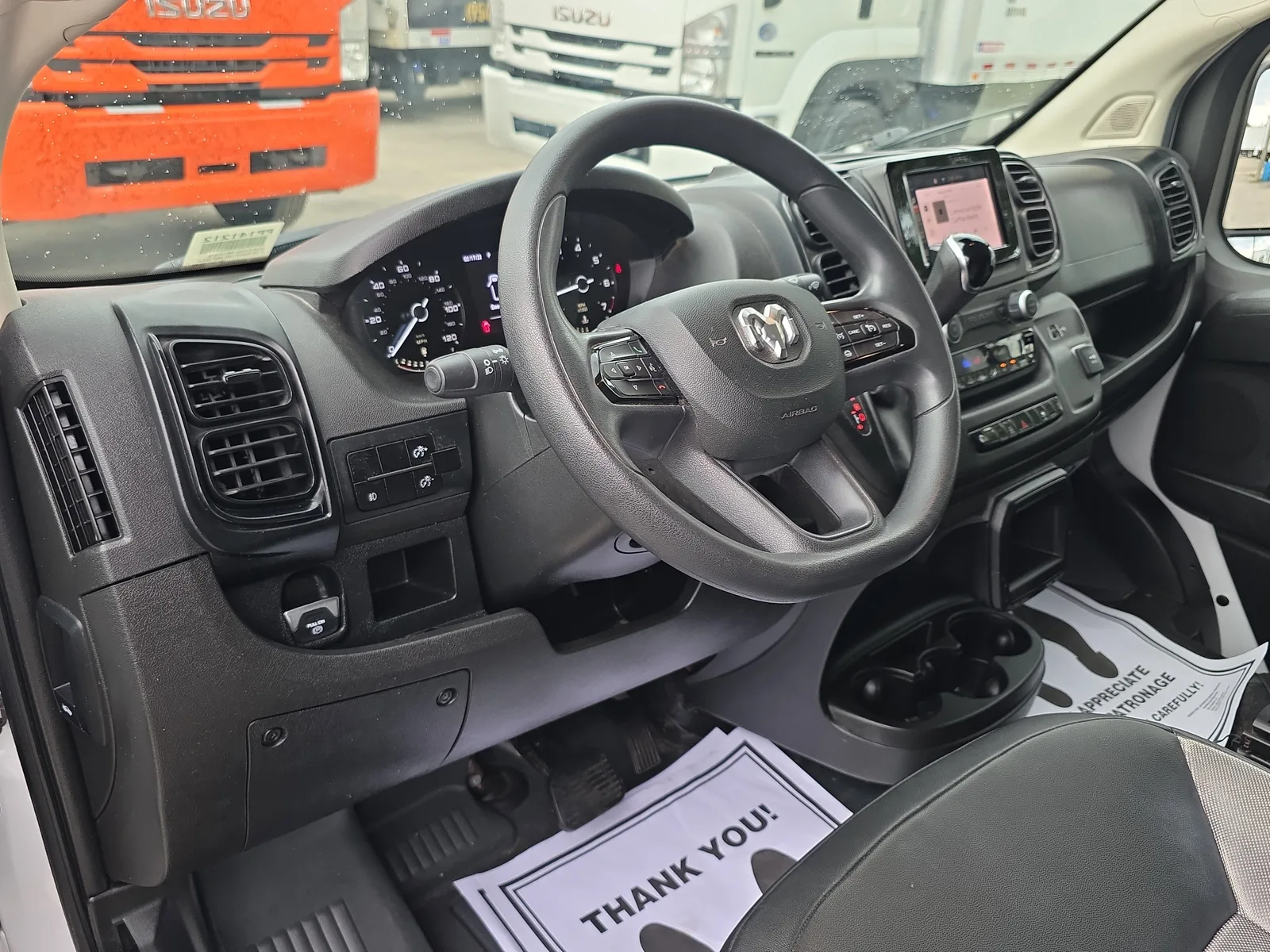 2024 RAM ProMaster Cargo Van Tradesman photo 23