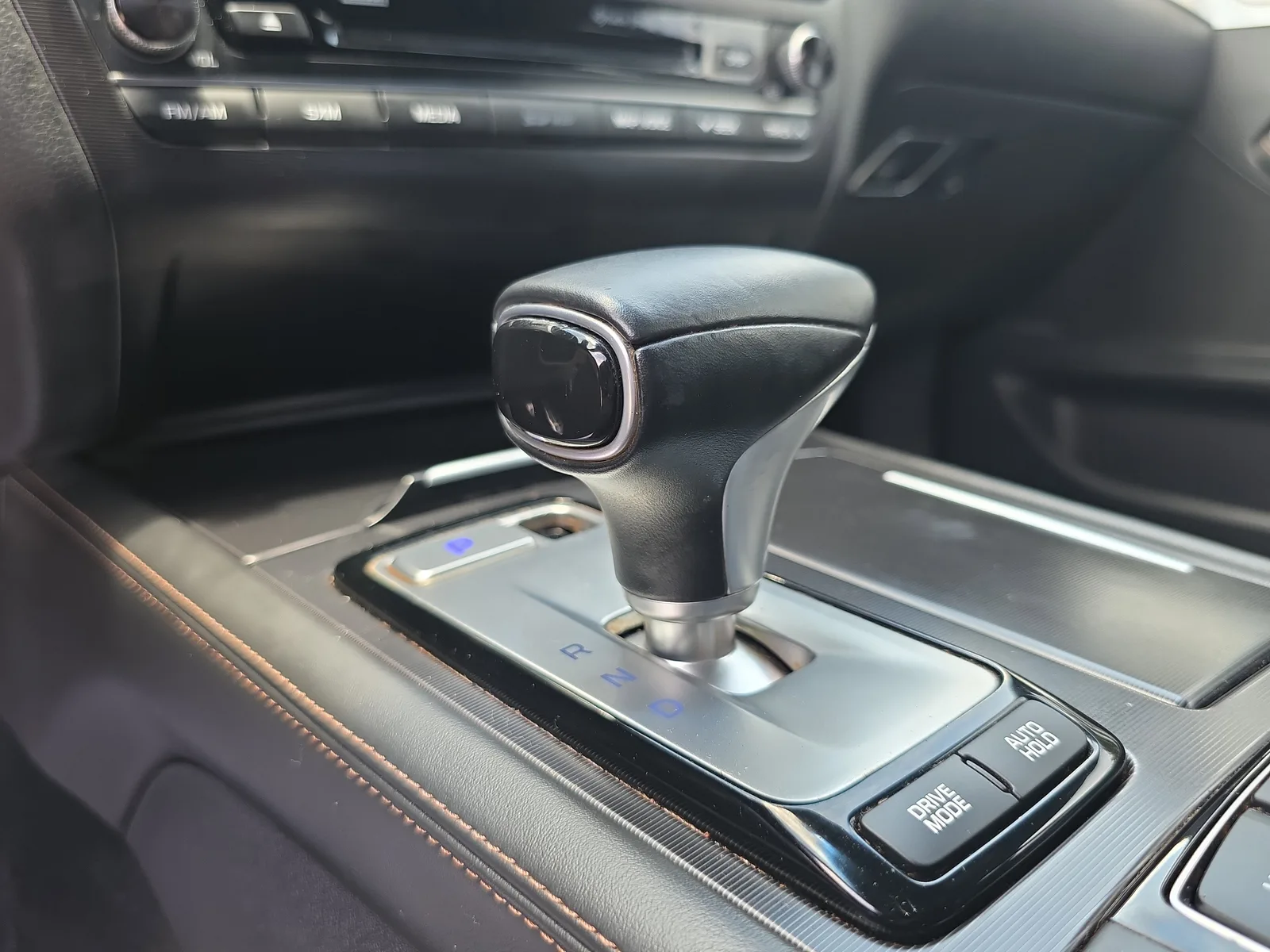 2019 Genesis G80 3.3T Sport photo 32