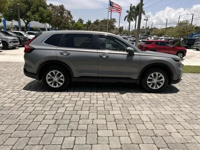 2023 Honda CR-V LX photo 14