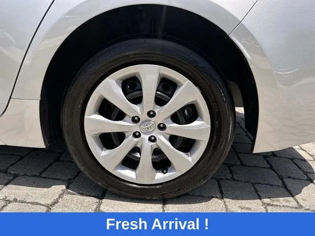 2024 Toyota Corolla LE photo 11