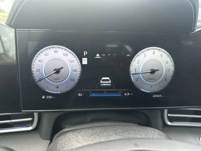 2025 Hyundai Elantra SEL Convenience photo 26