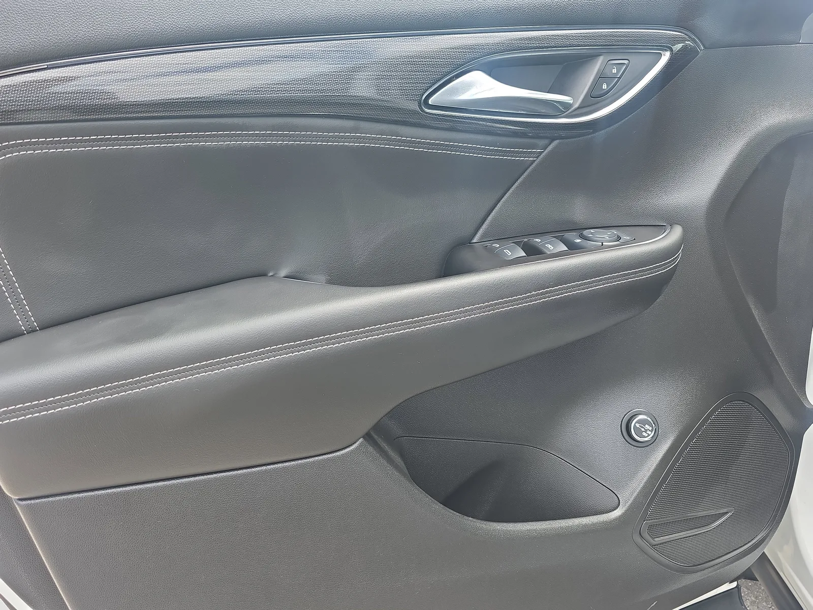 2022 Buick Envision Preferred photo 21