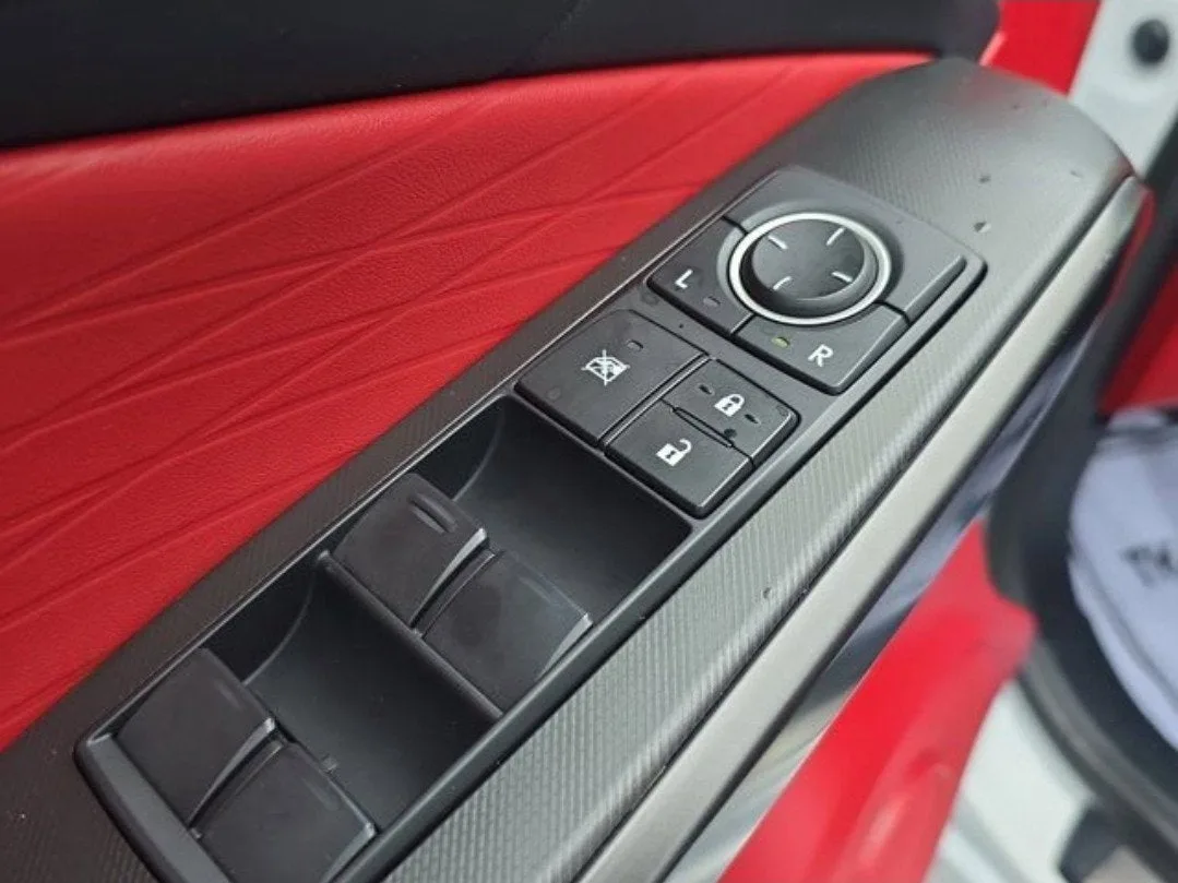 2023 Lexus IS IS 350 F SPORT photo 20