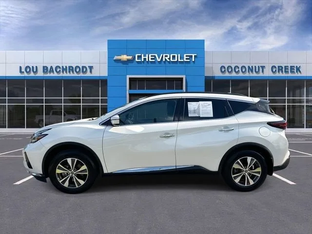 2022 Nissan Murano SV photo 5