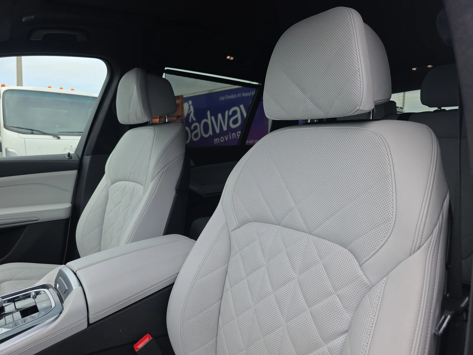 2023 BMW X7 xDrive40i photo 25