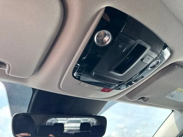 2023 Kia Sorento SX photo 11