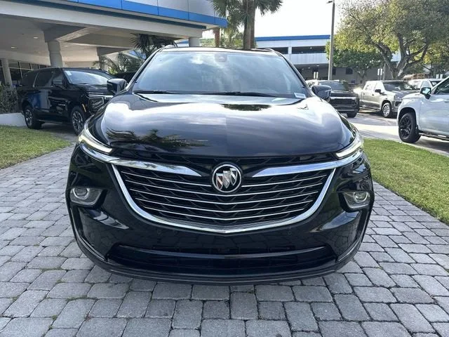 2023 Buick Enclave Essence photo 19