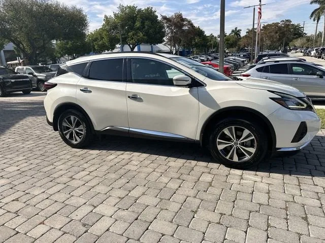 2022 Nissan Murano SV photo 15