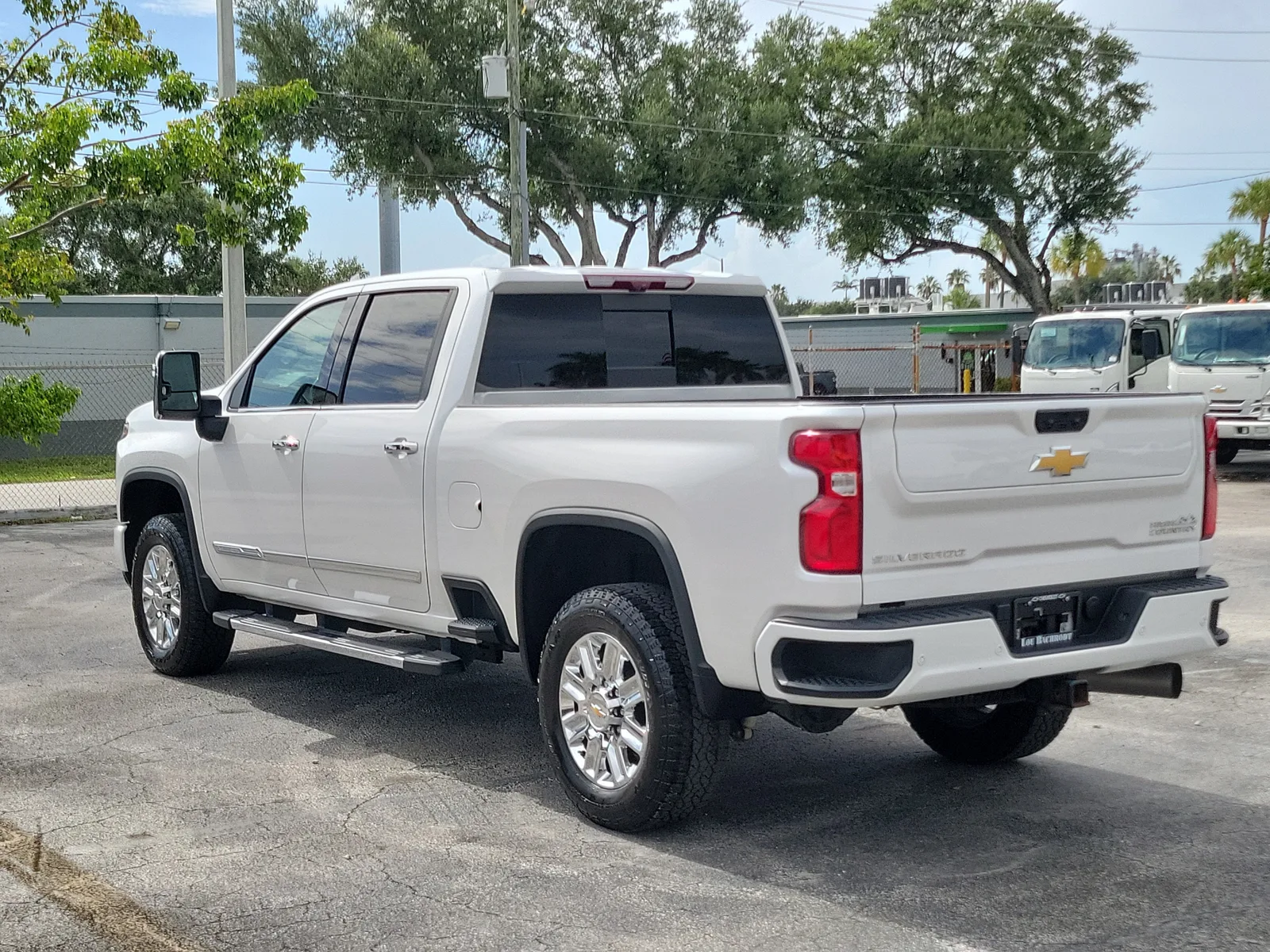 2024 Chevrolet Silverado 2500 HD High Country photo 5