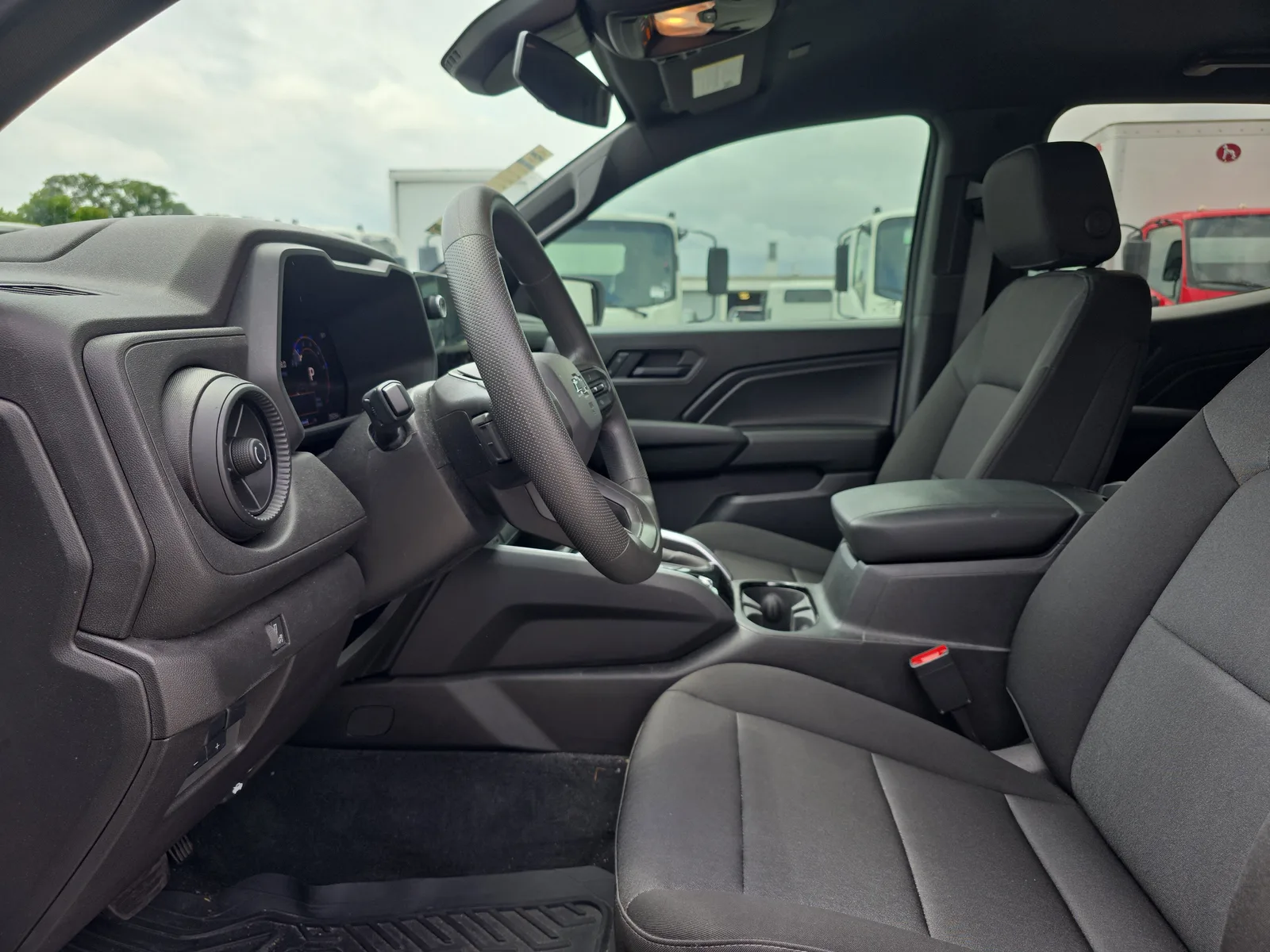 2025 Chevrolet Colorado Trail Boss photo 23