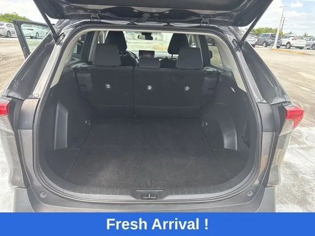 2024 Toyota RAV4 LE photo 4