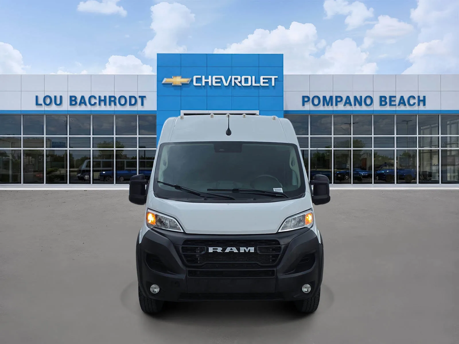 2024 RAM ProMaster Cargo Van Tradesman photo 2