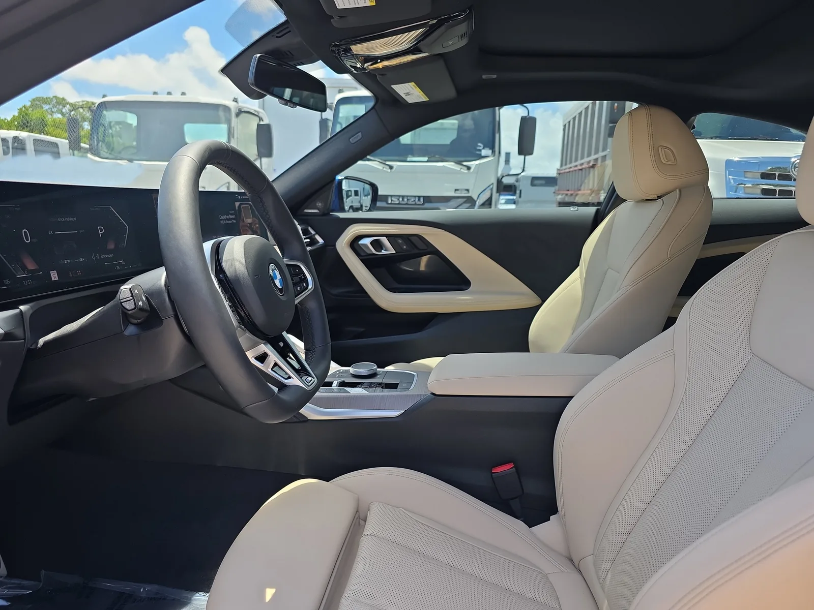 2025 BMW 2 Series 230i photo 22