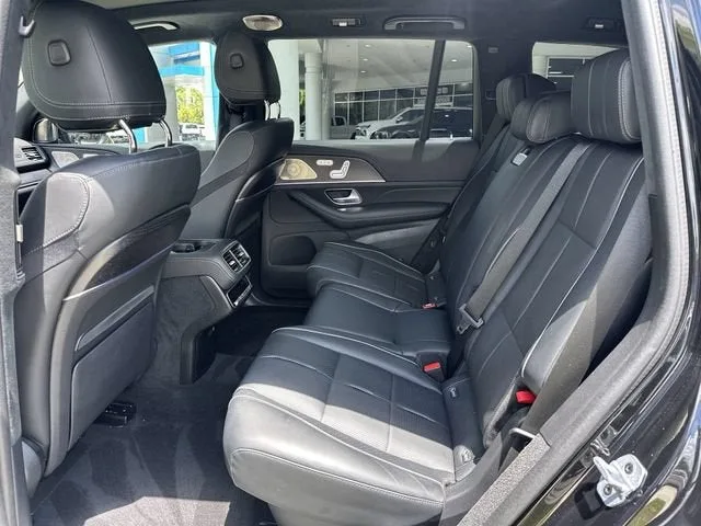 2023 Mercedes-Benz GLS GLS 580 photo 27