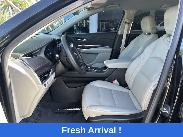 2023 Cadillac XT4 FWD Luxury photo 30