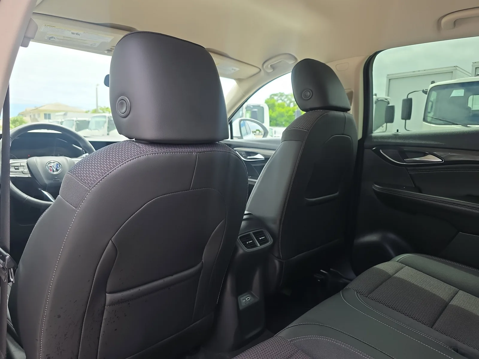 2022 Buick Envision Preferred photo 16
