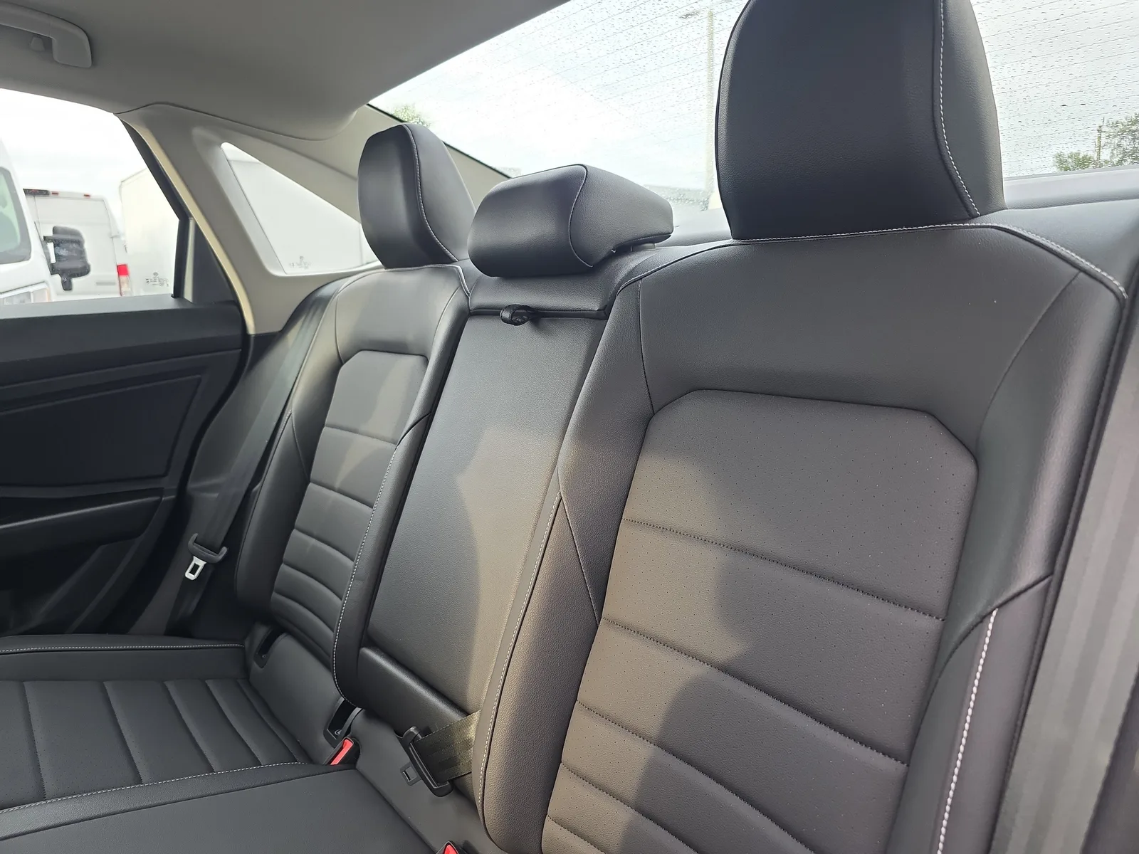 2024 Volkswagen Jetta SE photo 17