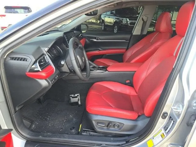 2023 Toyota Camry XSE photo 14
