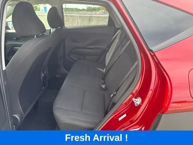 2025 Hyundai Kona SEL photo 3