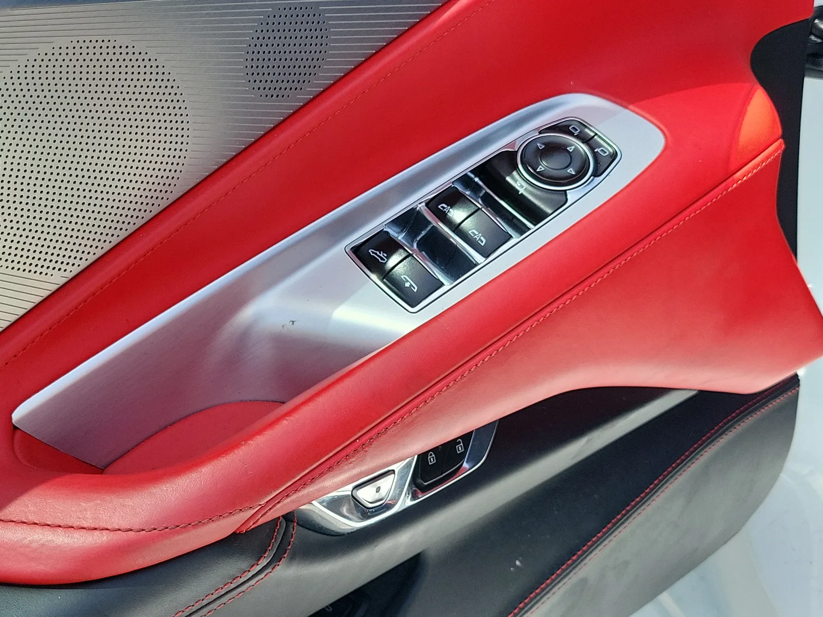 2020 Chevrolet Corvette Stingray 3LT photo 19