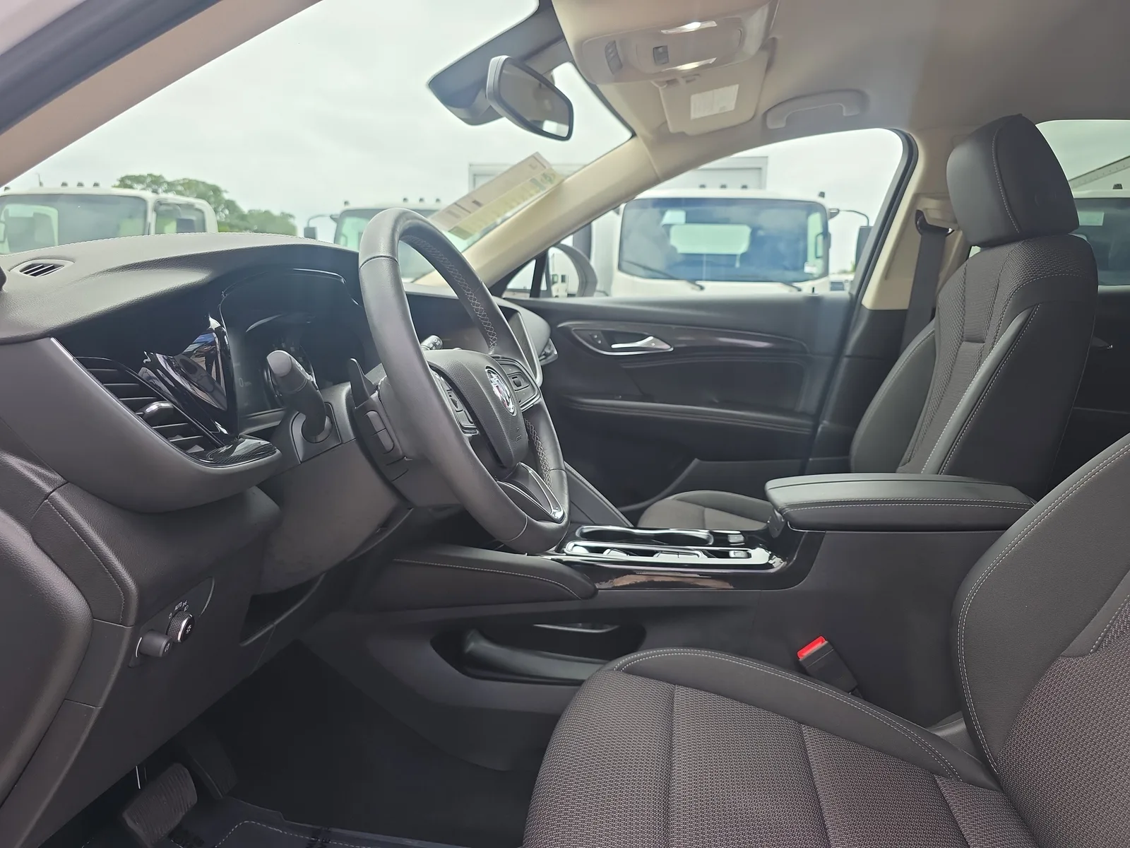 2022 Buick Envision Preferred photo 24