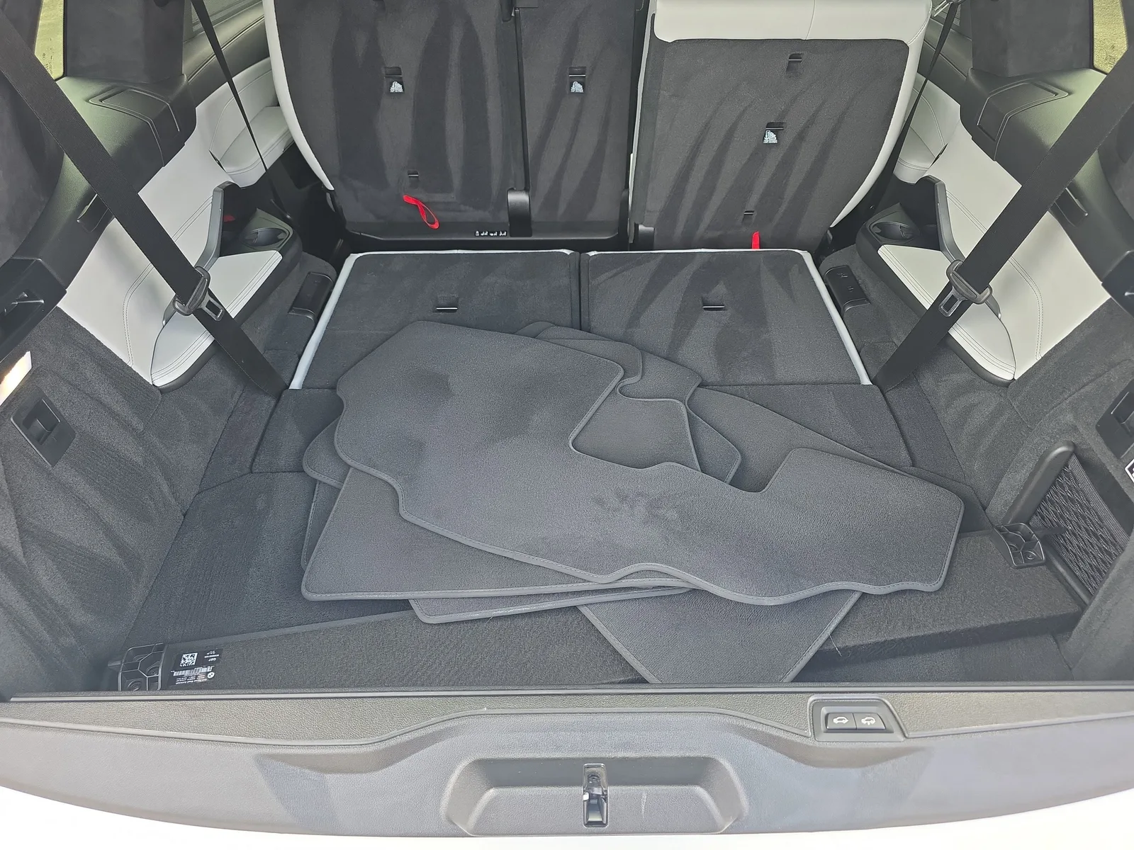 2023 BMW X7 xDrive40i photo 12