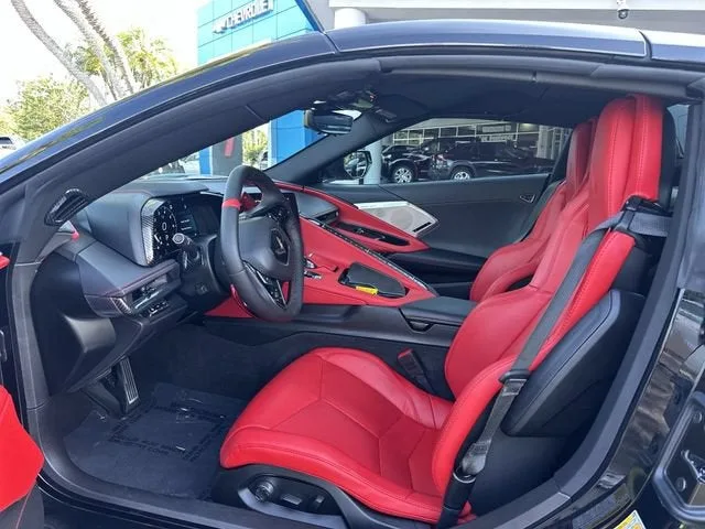 2023 Chevrolet Corvette Stingray 2LT photo 29
