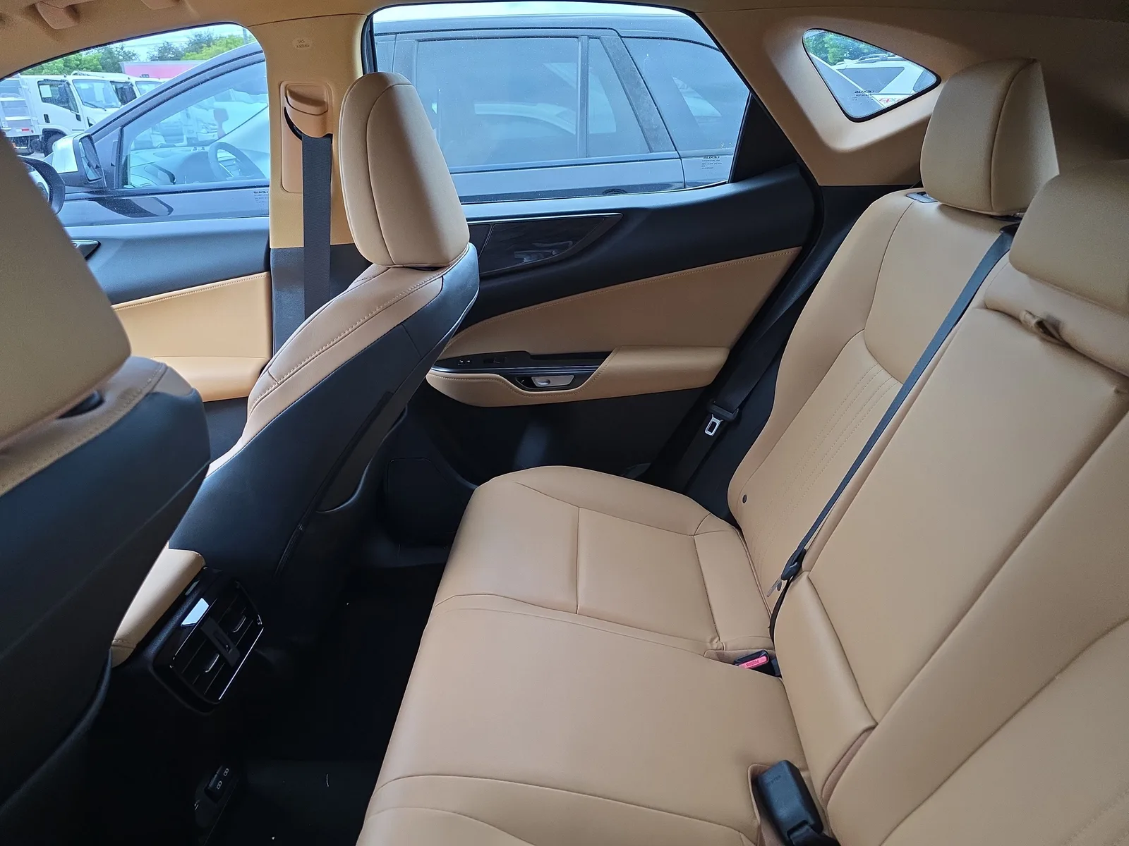 2025 Lexus NX NX 250 Premium photo 13