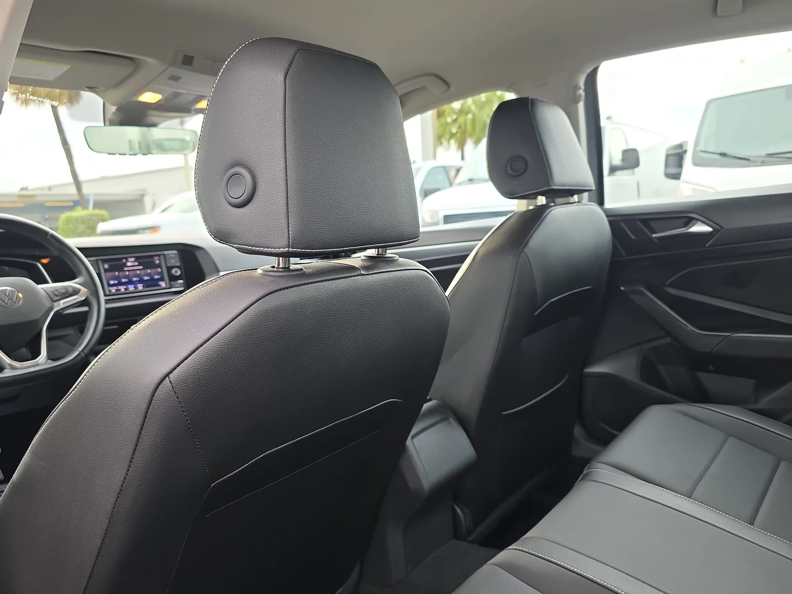2024 Volkswagen Jetta SE photo 15