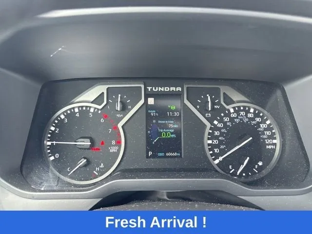 2022 Toyota Tundra 4WD Limited photo 4