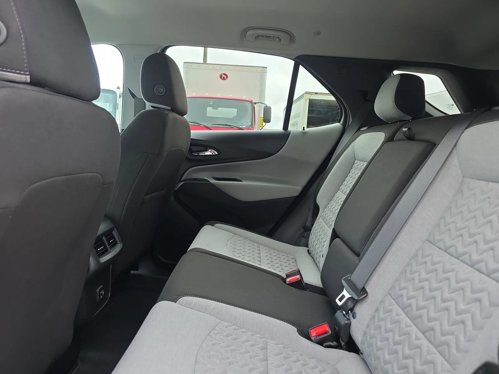 2023 Chevrolet Equinox LT photo 16