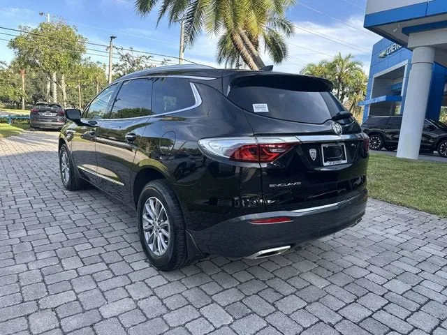 2023 Buick Enclave Essence photo 34