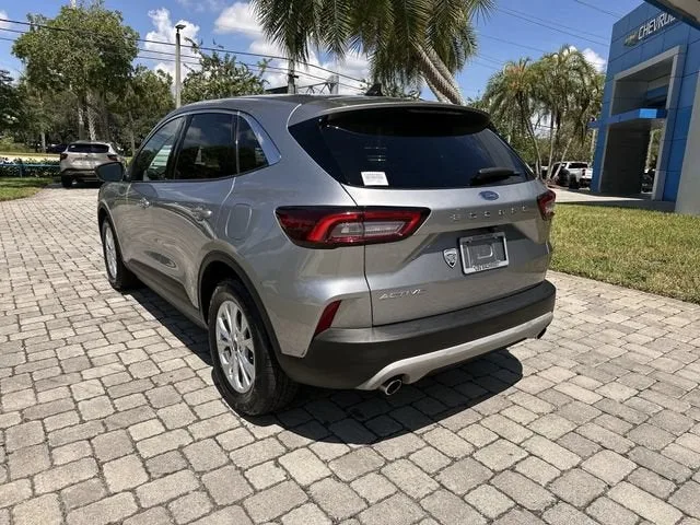 2023 Ford Escape Active photo 34