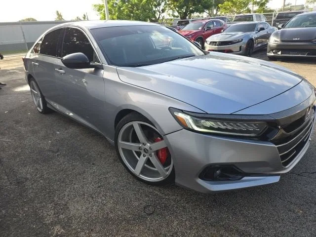 2021 Honda Accord Sedan Sport photo 4