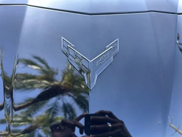 2023 Chevrolet Corvette Stingray 2LT photo 10