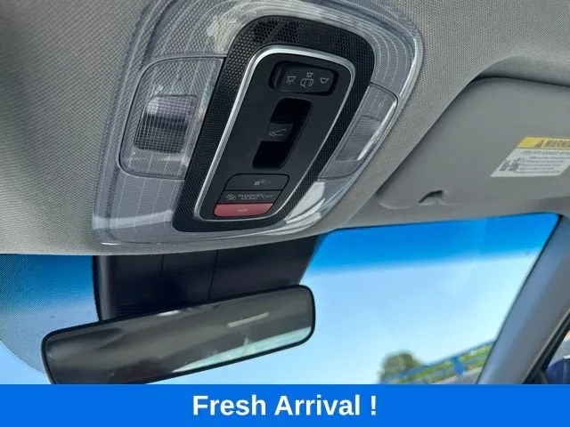 2025 Hyundai Elantra Hybrid Limited photo 10