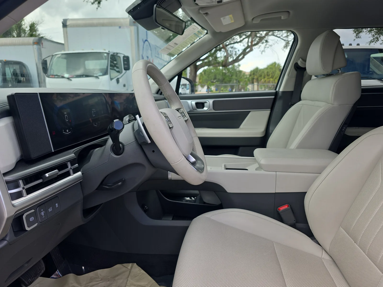 2024 Hyundai Santa Fe SEL photo 23