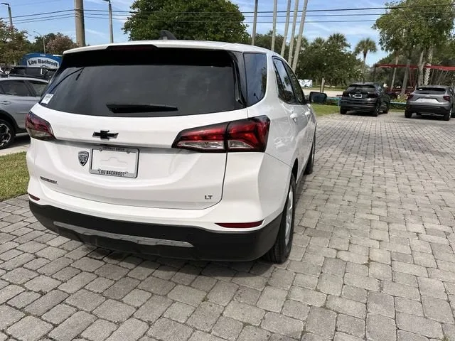 2023 Chevrolet Equinox LT photo 38