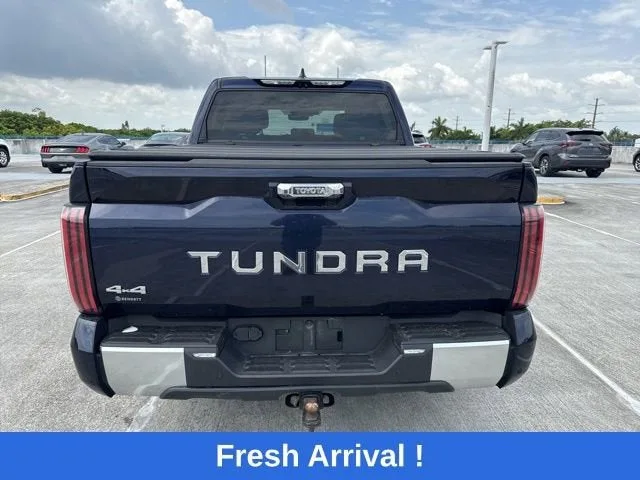 2022 Toyota Tundra 4WD Limited photo 16