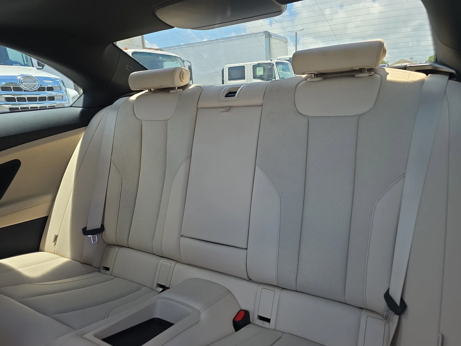 2025 BMW 2 Series 230i photo 15