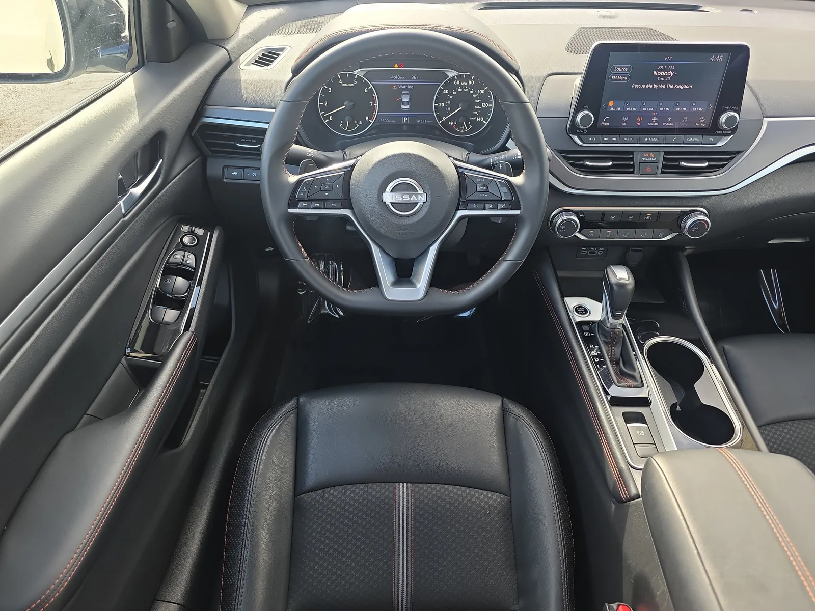 2025 Nissan Altima SR photo 21