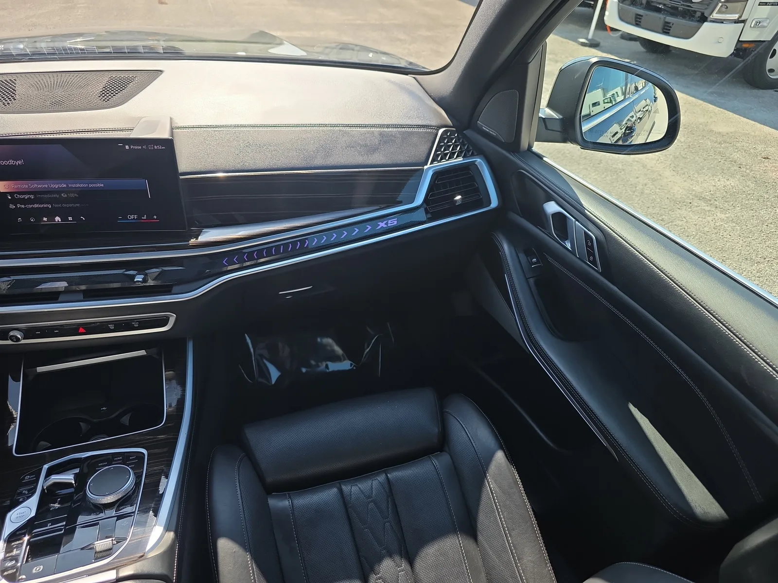 2025 BMW X5 xDrive50e photo 20