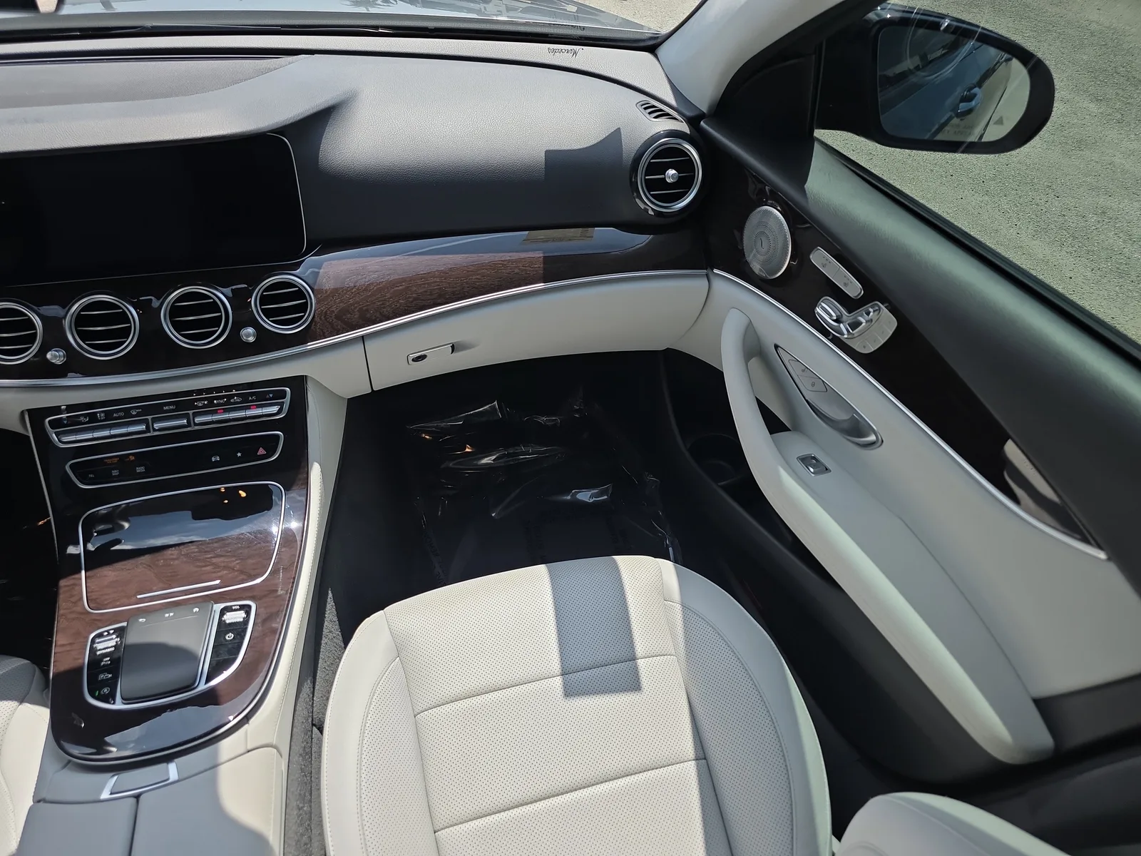 2023 Mercedes-Benz E-Class E 450 photo 21