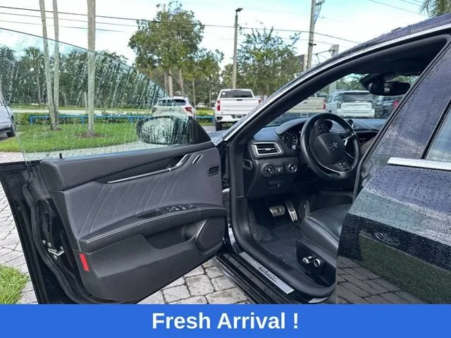 2021 Maserati Ghibli S GranLusso photo 22