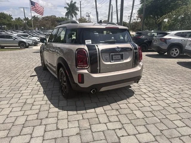 2024 MINI Countryman Cooper S photo 36