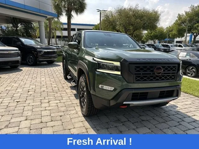 2023 Nissan Frontier PRO-X photo 17