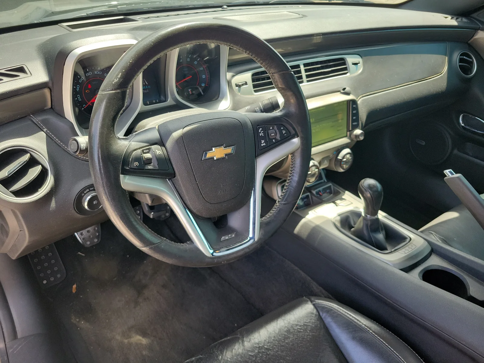 2014 Chevrolet Camaro SS photo 11