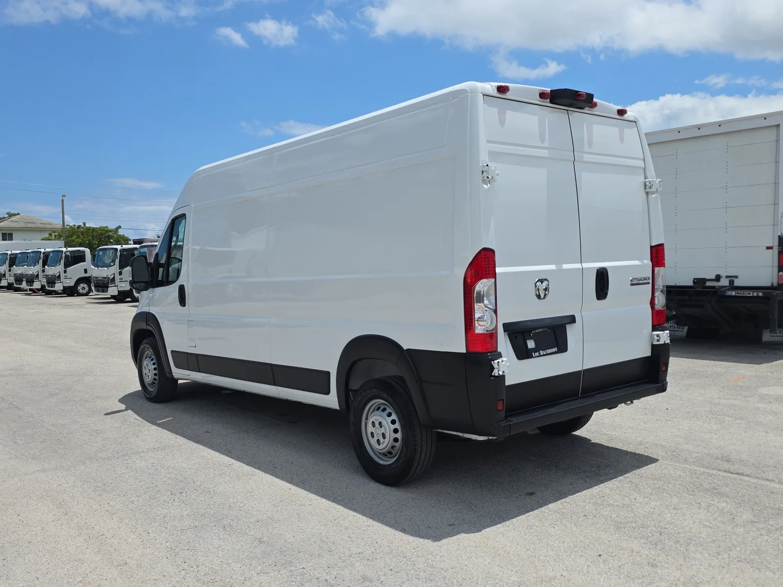 2025 RAM ProMaster Cargo Van Tradesman photo 5
