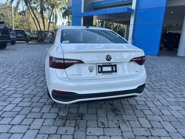 2024 Volkswagen Jetta SE photo 36