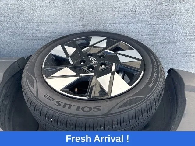 2025 Hyundai Kona SEL photo 20